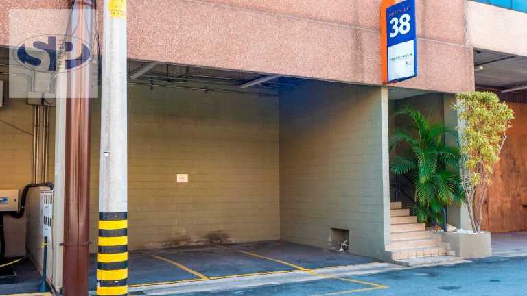 Imóvel Comercial para Alugar, 5.400 m² em Jardim Jaragua - São Paulo