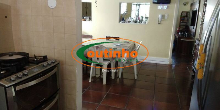 Imagem Casa com 5 Quartos à Venda, 860 m² em Grajaú - Rio De Janeiro