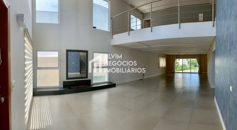 Sobrado com 4 Quartos à Venda, 770 m² em Urbanova - São José Dos Campos