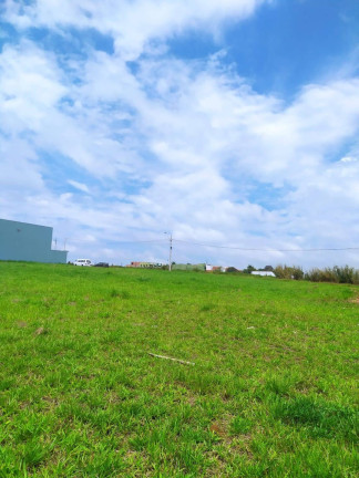 Terreno à Venda, 250 m² em Adonai - Porangaba