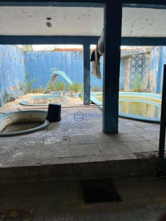 Imagem Sobrado com 8 Quartos à Venda, 948 m² em Passaré - Fortaleza Imagem Sobrado com 8 Quartos à Venda, 948 m² em Passaré - Fortaleza