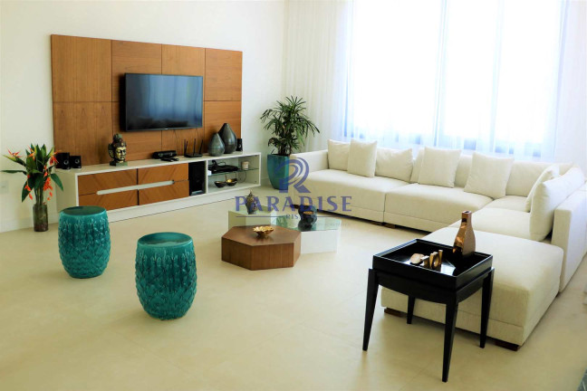 Imagem Casa com 8 Quartos à Venda, 362 m² em Guarajuba - Camaçari