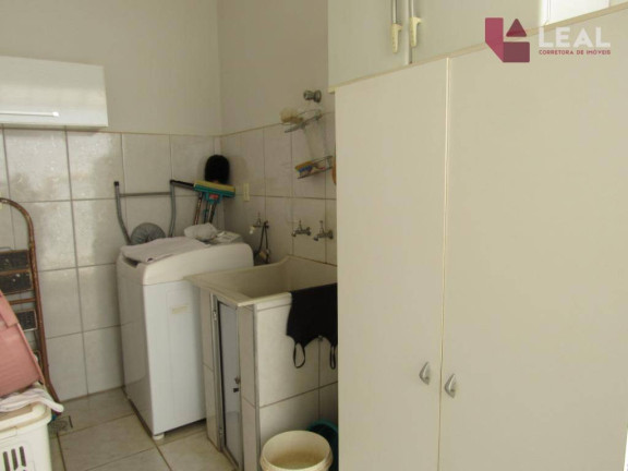 Imagem Casa com 4 Quartos à Venda, 216 m² em Altavile - Pouso Alegre Imagem Casa com 4 Quartos à Venda, 216 m² em Altavile - Pouso Alegre