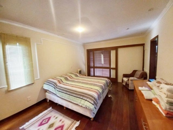 Imagem Casa com 4 Quartos à Venda, 399 m² em Quebra Frascos - Teresópolis