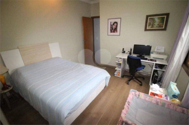 Imagem Sobrado com 4 Quartos à Venda, 250 m² em Km 18 - Osasco Imagem Sobrado com 4 Quartos à Venda, 250 m² em Km 18 - Osasco