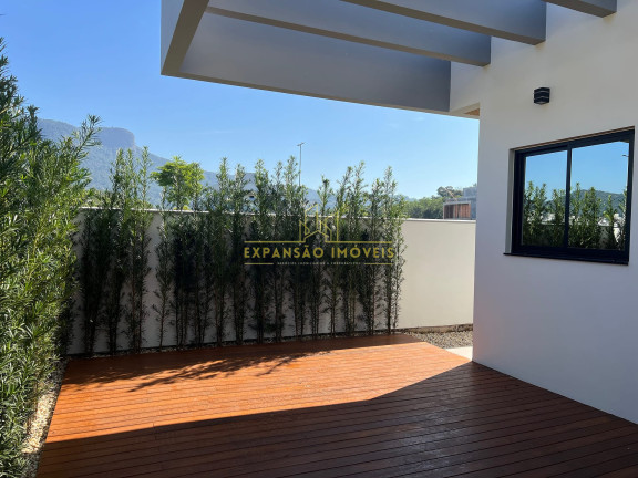 Imagem Casa com 3 Quartos à Venda, 180 m² em Pedra Branca - Palhoça