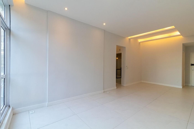 Imagem Apartamento com 3 Quartos à Venda, 112 m² em Ipanema - Rio De Janeiro Imagem Apartamento com 3 Quartos à Venda, 112 m² em Ipanema - Rio De Janeiro