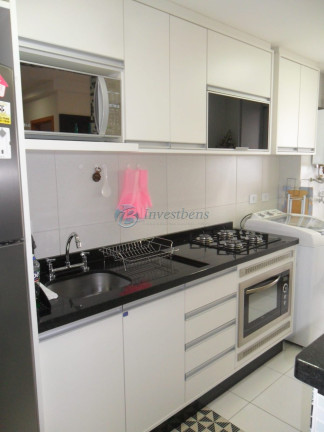 Imagem Apartamento com 2 Quartos à Venda, 52 m² em Capão Raso - Curitiba Imagem Apartamento com 2 Quartos à Venda, 52 m² em Capão Raso - Curitiba