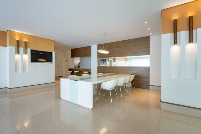 Imagem Imóvel com 3 Quartos à Venda, 192 m² em Vila Suzana - São Paulo Imagem Imóvel com 3 Quartos à Venda, 192 m² em Vila Suzana - São Paulo