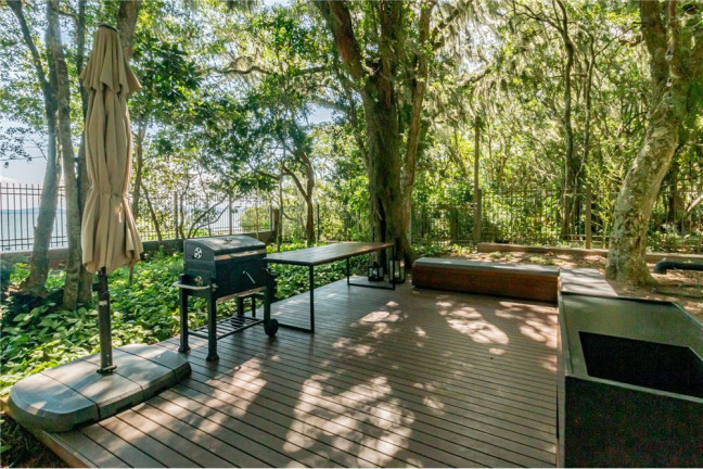 Imagem Casa com 3 Quartos à Venda, 438 m² em Pedra Redonda - Porto Alegre