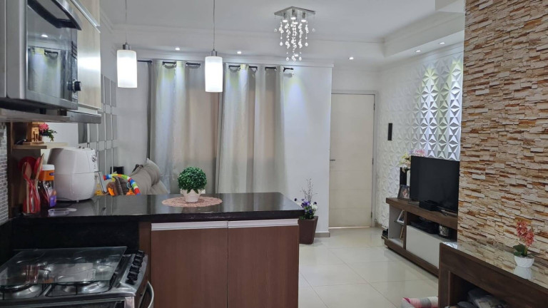 Imagem Casa de Condomínio com 2 Quartos à Venda, 75 m² em Caguassu - Sorocaba