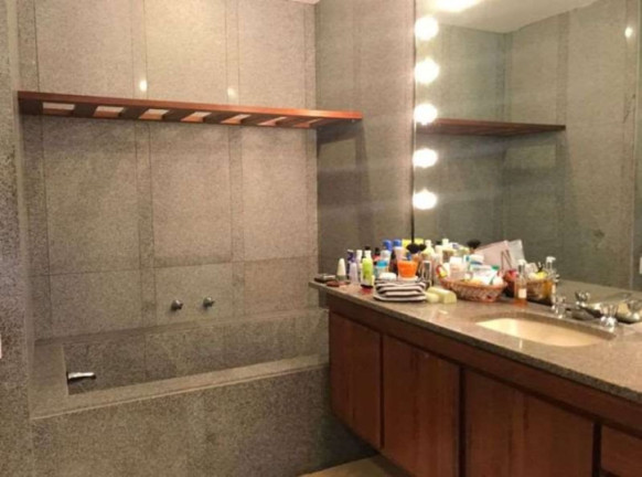 Imagem Casa com 4 Quartos à Venda, 970 m² em Chácara Santa Lúcia Dos Ypes - Carapicuíba Imagem Casa com 4 Quartos à Venda, 970 m² em Chácara Santa Lúcia Dos Ypes - Carapicuíba