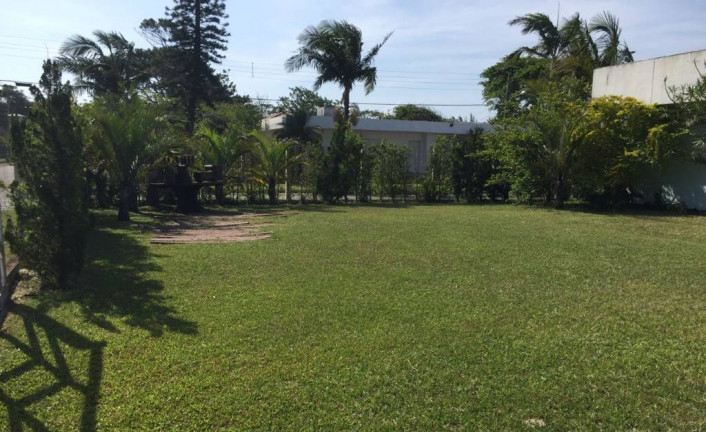 Imagem Casa com 5 Quartos à Venda, 200 m² em Centro - Xangri-lá