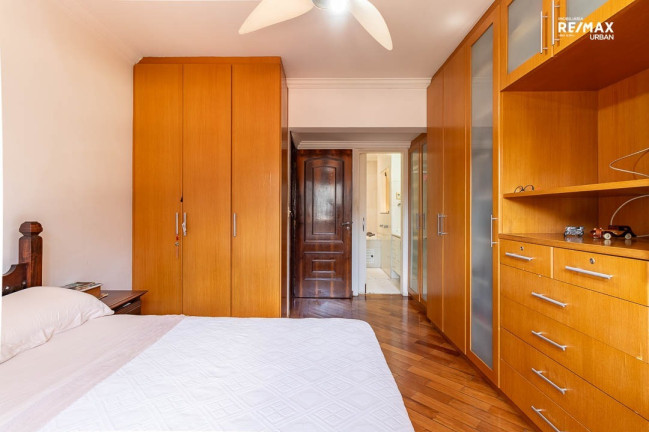 Imagem Casa com 4 Quartos à Venda, 348 m² em Sumaré - São Paulo Imagem Casa com 4 Quartos à Venda, 348 m² em Sumaré - São Paulo
