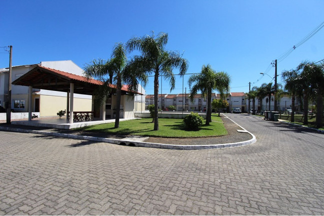 Imagem Casa com 3 Quartos à Venda, 144 m² em Hípica - Porto Alegre Imagem Casa com 3 Quartos à Venda, 144 m² em Hípica - Porto Alegre