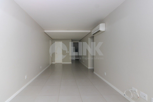 Imagem Apartamento com 2 Quartos à Venda, 76 m² em Rio Branco - Porto Alegre Imagem Apartamento com 2 Quartos à Venda, 76 m² em Rio Branco - Porto Alegre