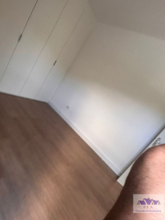 Imagem Casa de Condomínio com 4 Quartos à Venda, 140 m² em Bairro Taboão - São Roque