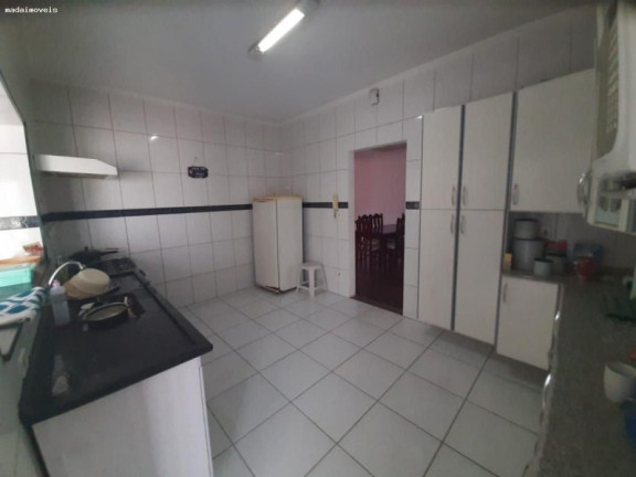 Imagem Casa com 3 Quartos à Venda, 300 m² em Vila Mogilar - Mogi Das Cruzes Imagem Casa com 3 Quartos à Venda, 300 m² em Vila Mogilar - Mogi Das Cruzes