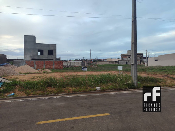 Terreno em Condomínio à Venda, 317 m² em Arapiraca