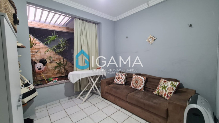 Imagem Casa com 3 Quartos à Venda, 240 m² em Nova Parnamirim - Parnamirim