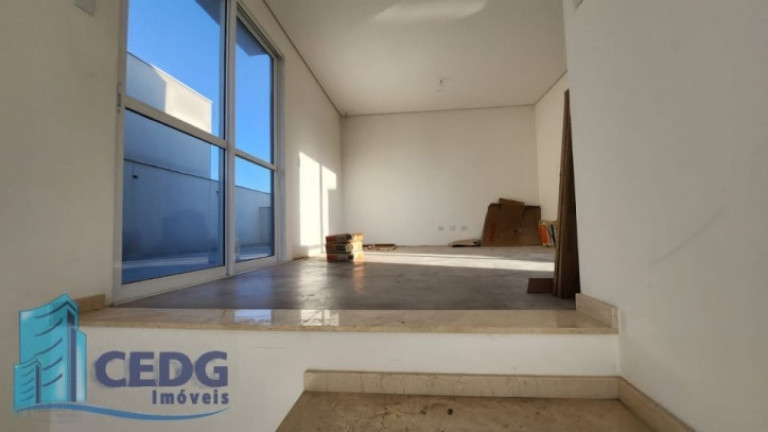 Imagem Casa de Condomínio com 3 Quartos à Venda, 312 m² em Bacacheri - Curitiba