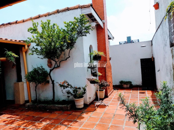 Imagem Casa com 4 Quartos à Venda, 276 m² em Vila Inah - São Paulo Imagem Casa com 4 Quartos à Venda, 276 m² em Vila Inah - São Paulo