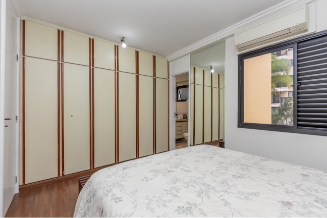 Imagem Imóvel com 3 Quartos à Venda, 101 m² em Moema - São Paulo