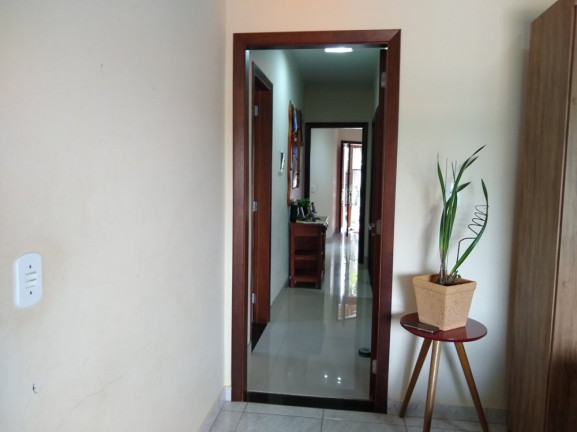 Imagem Casa com 3 Quartos à Venda, 80 m² em Jardim Castro - Jacarezinho