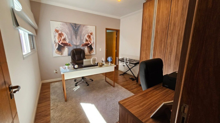 Imagem Casa com 3 Quartos à Venda, 245 m² em Jardim Estância Brasil - Atibaia Imagem Casa com 3 Quartos à Venda, 245 m² em Jardim Estância Brasil - Atibaia