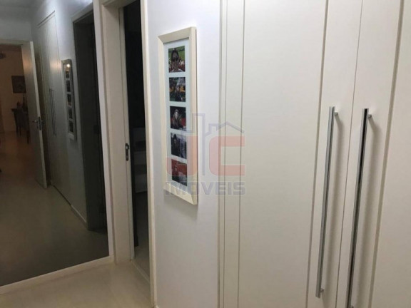 Apartamento com 3 Quartos à Venda,  em Jardim Irajá - Ribeirão Preto