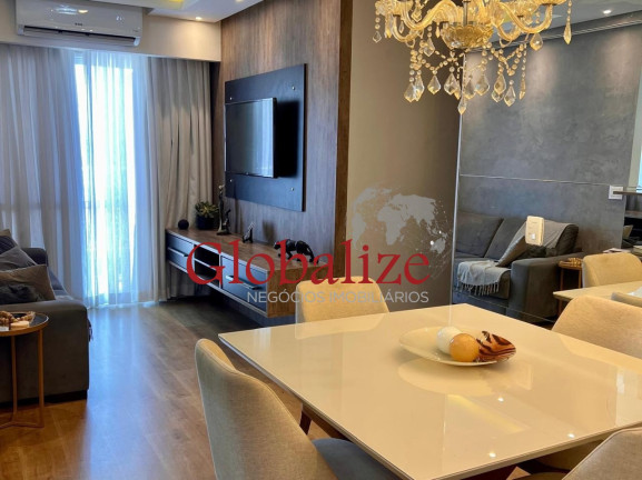 Imóvel com 2 Quartos à Venda, 63 m² em Marapé - Santos
