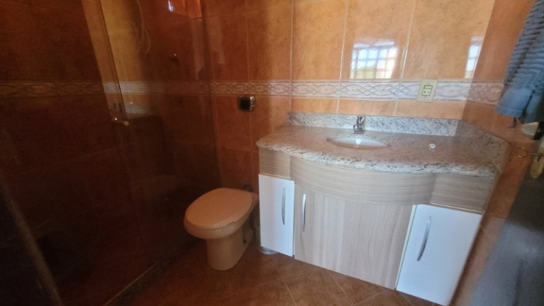 Imagem Casa com 3 Quartos à Venda, 250 m² em Das Laranjeiras - Serra Imagem Casa com 3 Quartos à Venda, 250 m² em Das Laranjeiras - Serra