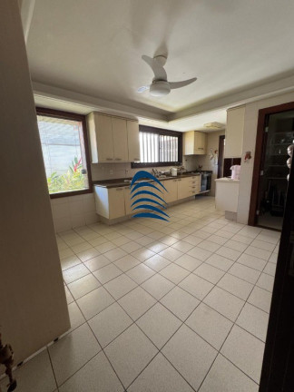 Imagem Casa com 3 Quartos à Venda, 261 m² em Candeal - Salvador