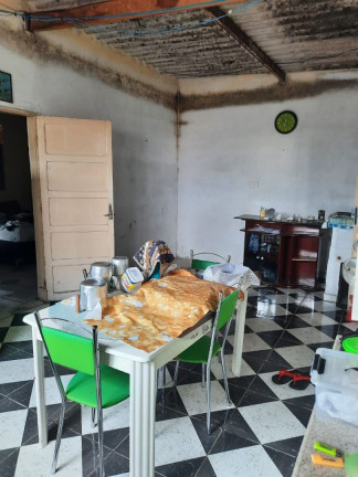 Imagem Casa com 4 Quartos à Venda, 178 m² em Vila Perracini - Poá Imagem Casa com 4 Quartos à Venda, 178 m² em Vila Perracini - Poá