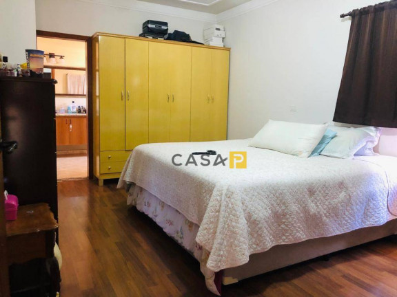 Imagem Casa com 6 Quartos à Venda, 390 m² em Vila Santa Maria - Americana Imagem Casa com 6 Quartos à Venda, 390 m² em Vila Santa Maria - Americana