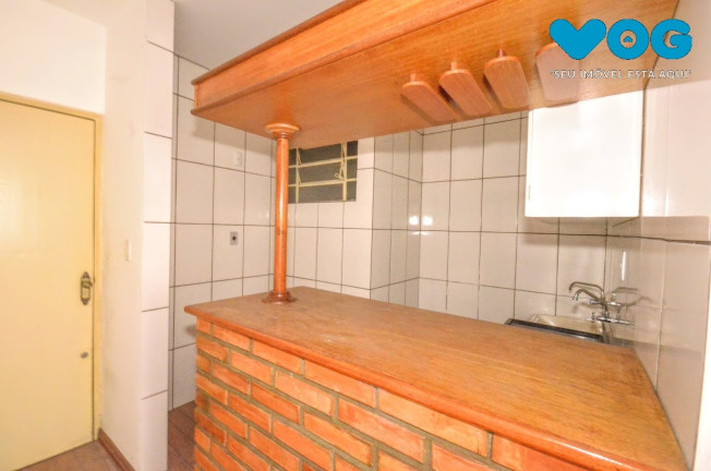 Imagem Imóvel com 1 Quarto à Venda, 41 m² em Centro Histórico - Porto Alegre Imagem Imóvel com 1 Quarto à Venda, 41 m² em Centro Histórico - Porto Alegre