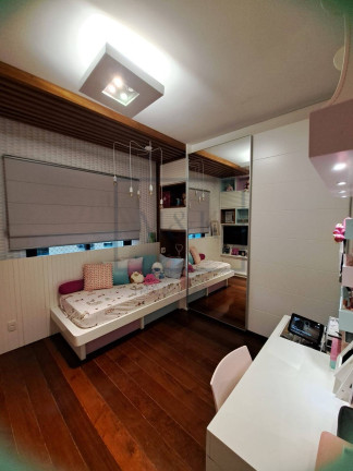 Imagem Apartamento com 4 Quartos à Venda, 200 m² em Barra Da Tijuca - Rio De Janeiro