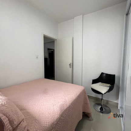 Imagem Apartamento com 3 Quartos à Venda, 78 m²