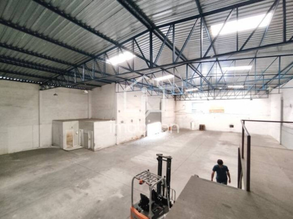 Galpão para Alugar, 1.200 m² em Brasil - Vitória Da Conquista