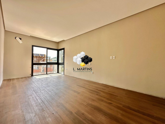 Imagem Casa com 3 Quartos à Venda, 492 m² em Centro - Canela Imagem Casa com 3 Quartos à Venda, 492 m² em Centro - Canela