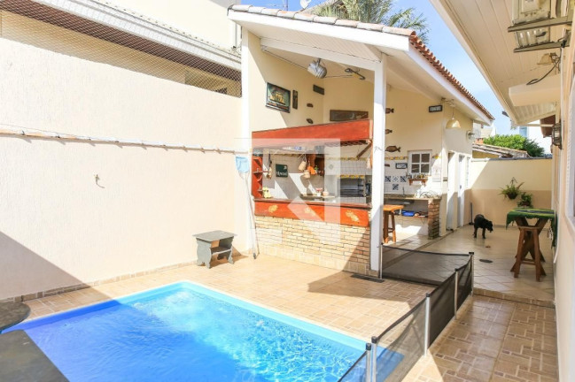 Imagem Casa com 4 Quartos à Venda, 300 m² em Urbanova - São José Dos Campos
