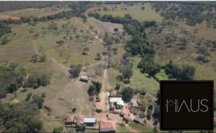 Imagem Chácara com 4 Quartos à Venda, 536 m² em Cordisburgo