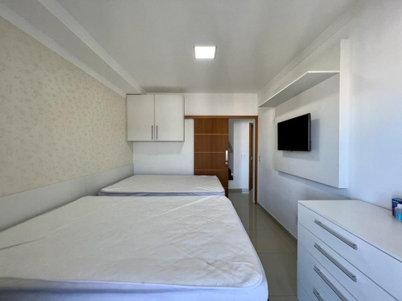 Imagem Cobertura com 4 Quartos à Venda, 300 m² em Pitangueiras - Guarujá Imagem Cobertura com 4 Quartos à Venda, 300 m² em Pitangueiras - Guarujá