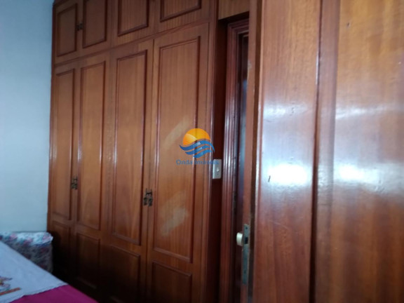 Imagem Casa com 3 Quartos à Venda, 163 m² em Marapé - Santos