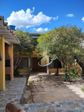 Imagem Casa com 3 Quartos à Venda, 250 m² em Centro - Caçapava