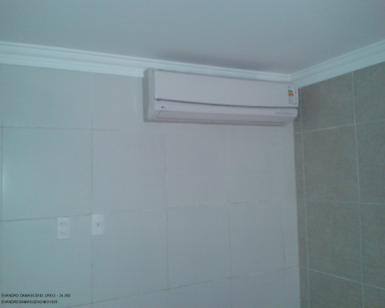 Imagem Casa com 4 Quartos à Venda, 250 m² em Buraquinho - Lauro De Freitas