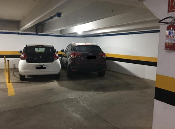 Imagem Apartamento com 3 Quartos à Venda, 185 m² em Cambuí - Campinas
