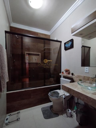 Imagem Casa com 4 Quartos à Venda, 123 m² em Araras - Teresópolis