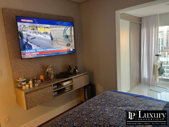Imagem Apartamento com 3 Quartos à Venda, 180 m² em Vila Nova Conceição - São Paulo