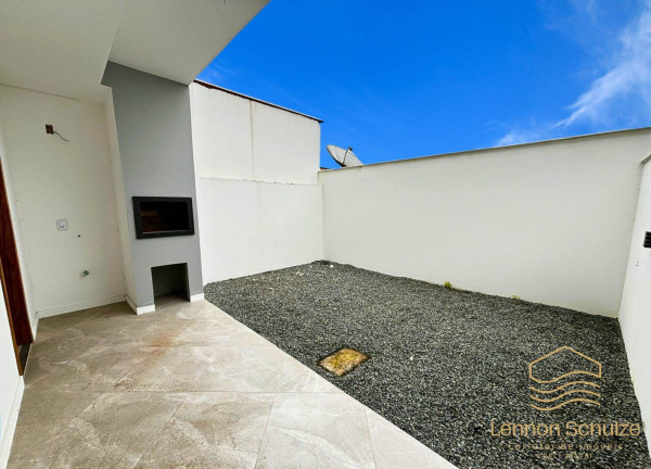 Imagem Casa com 3 Quartos à Venda, 119 m² em Costeira - Balneário Barra Do Sul Imagem Casa com 3 Quartos à Venda, 119 m² em Costeira - Balneário Barra Do Sul